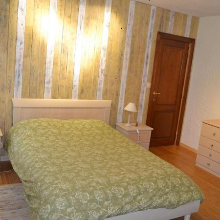En Chapoisie Bed and Breakfast Ciney Esterno foto